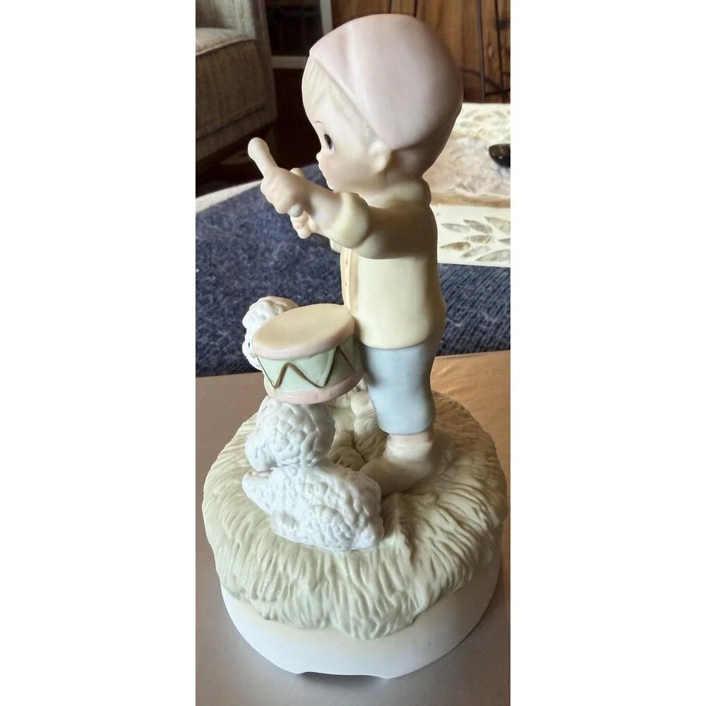 Vtg 1982, Lefton China, Porcelain, Drummer Boy Music Box Figurine.